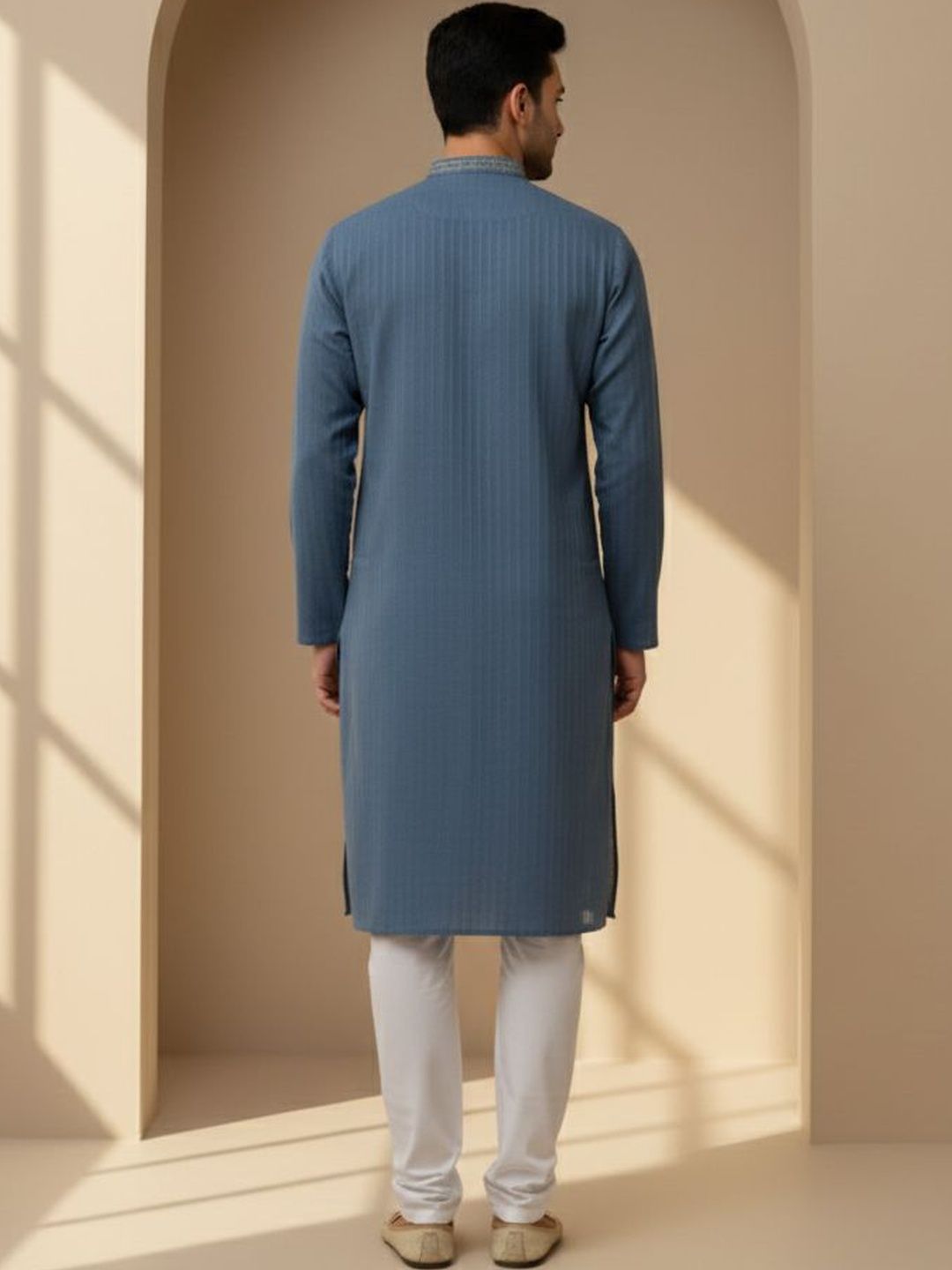 Men Regular Thread Work Kurta with Pyjamas