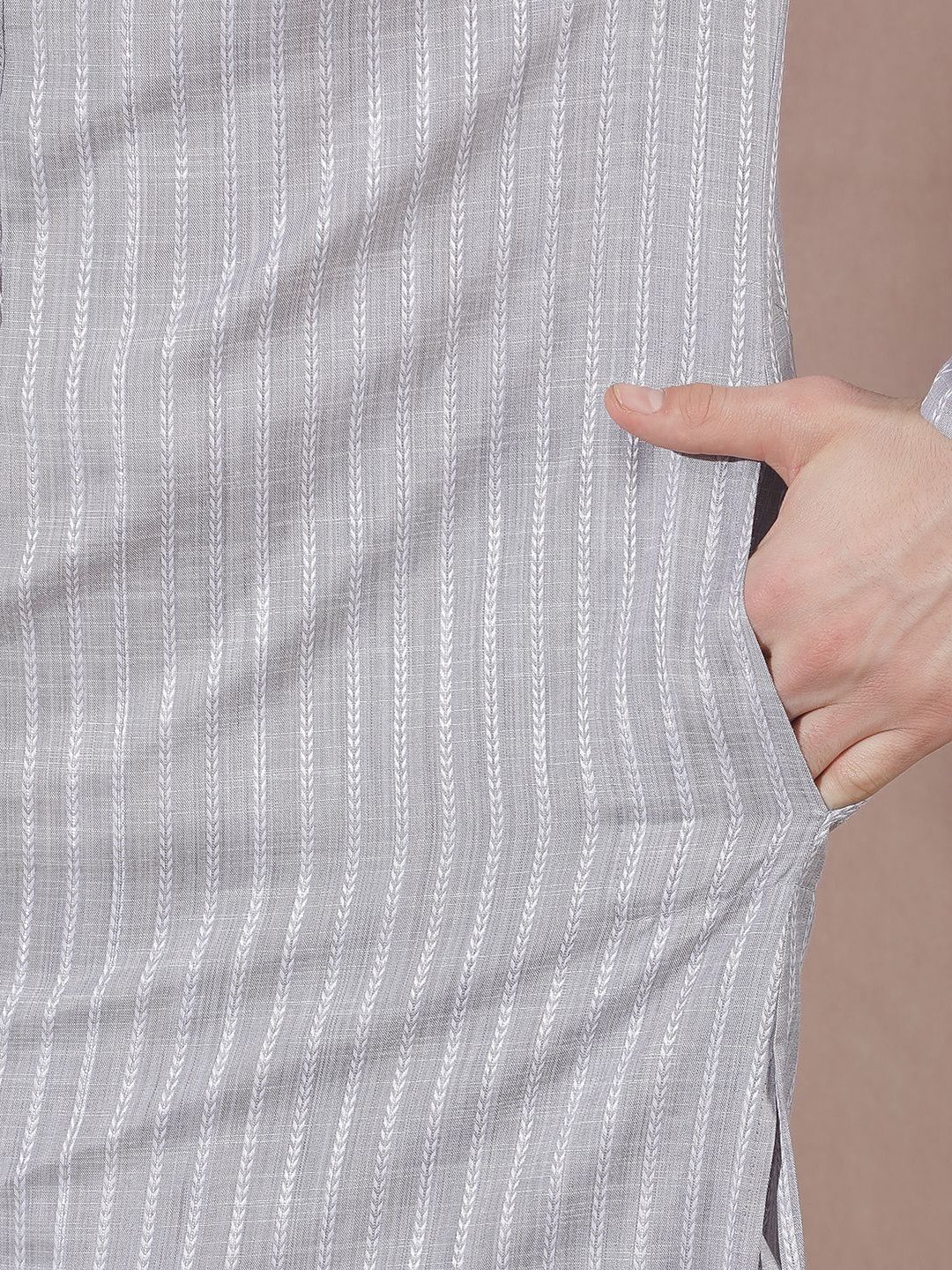 Men Striped Regular Linen Kurta with Trousers