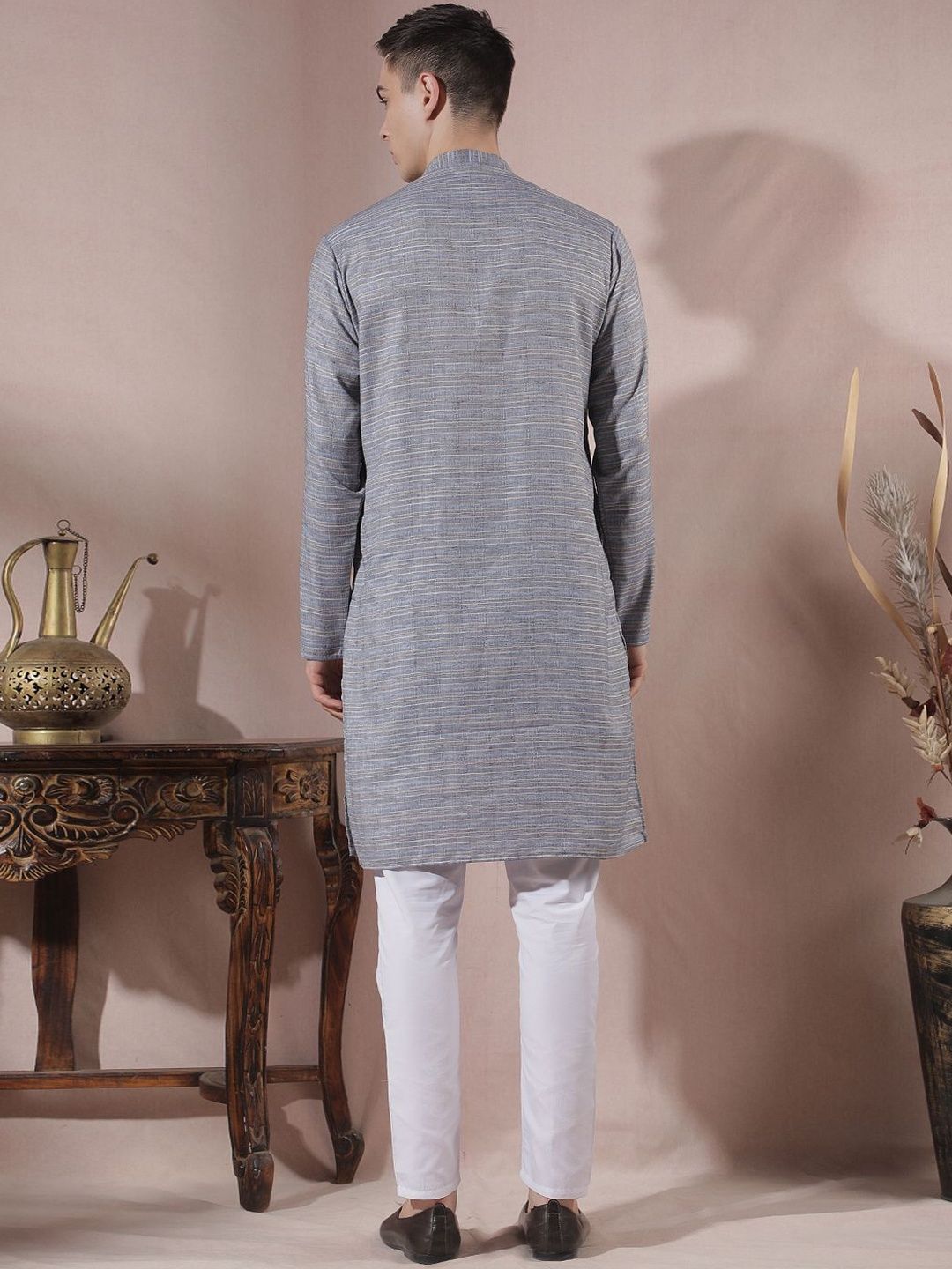 Men Regular Kurta with Pyjamas