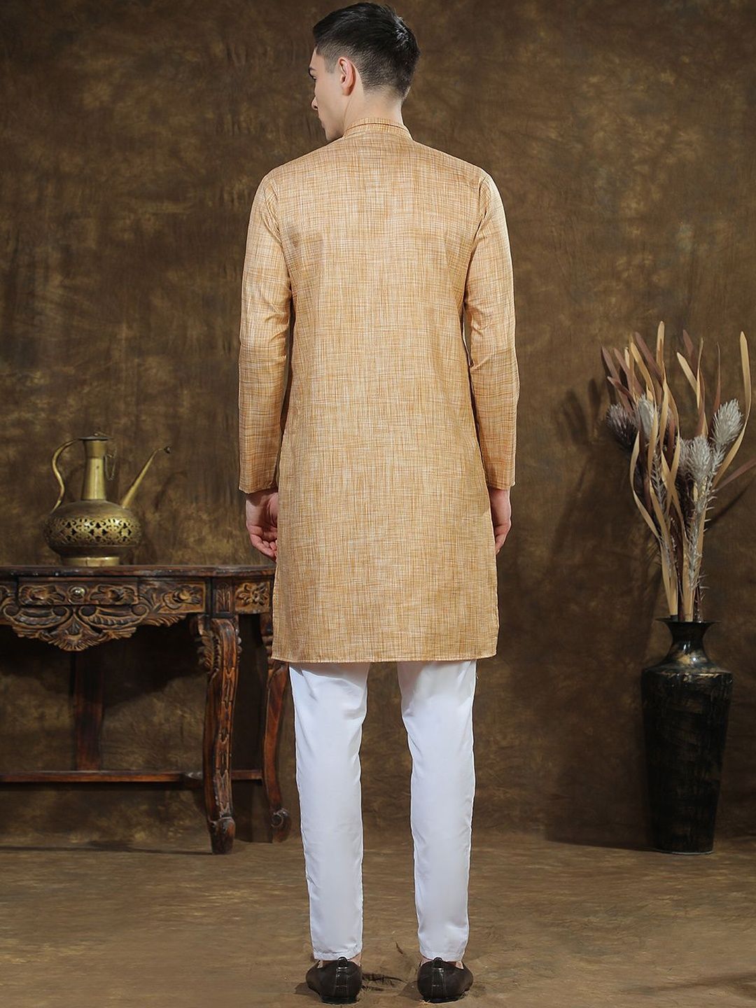 Men Regular Thread Work Kurta with Pyjamas