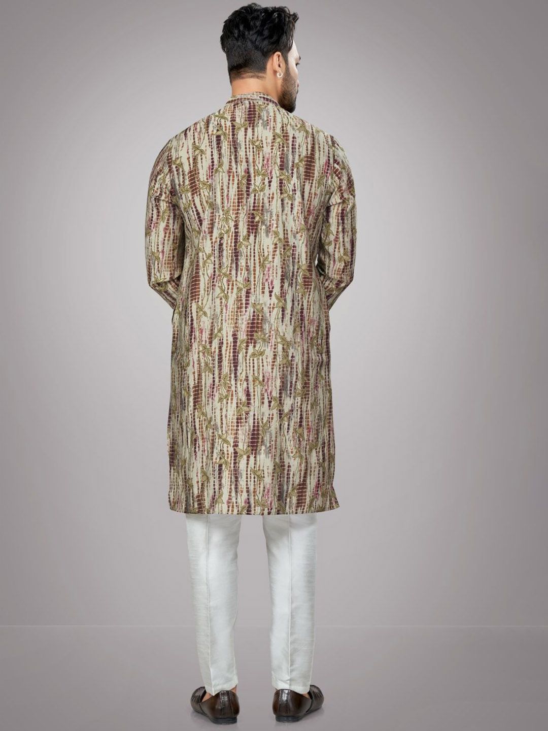 Men Ethnic Motifs Printed Kurta with Pyjamas