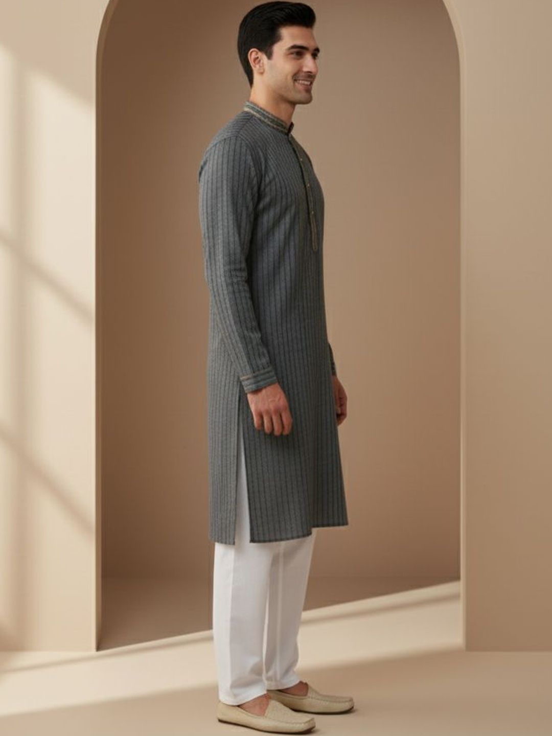 Men Printed Regular Kurta with Pyjamas