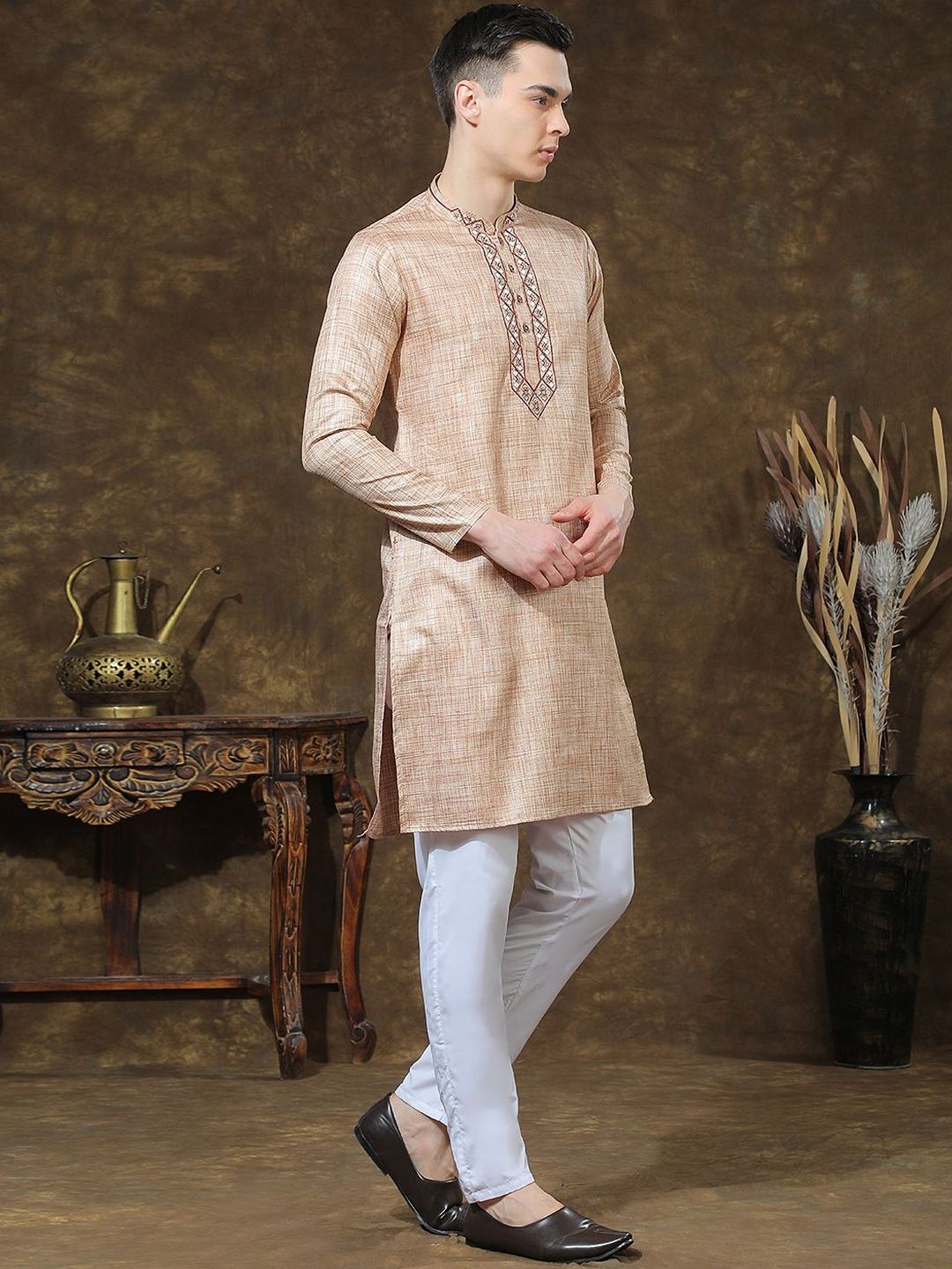 Men Regular Thread Work Kurta with Pyjamas