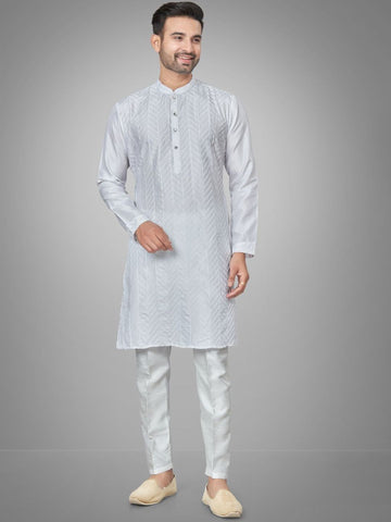 Men Embroidered Mandarin Collar Kurta Set