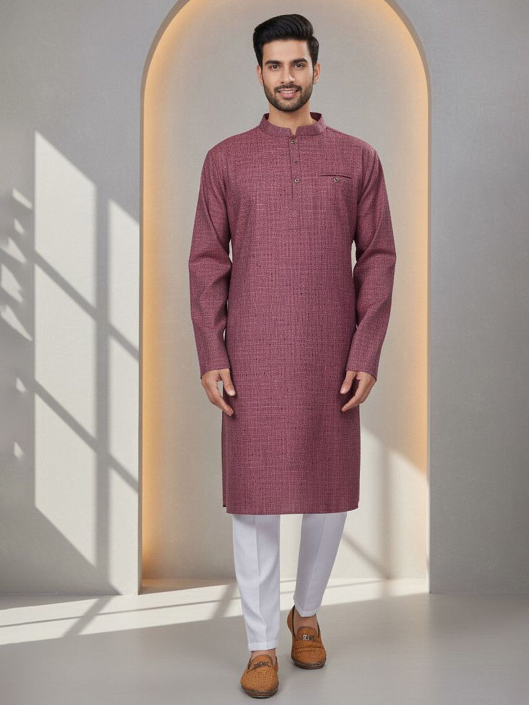Men Striped Thread Work Kurta