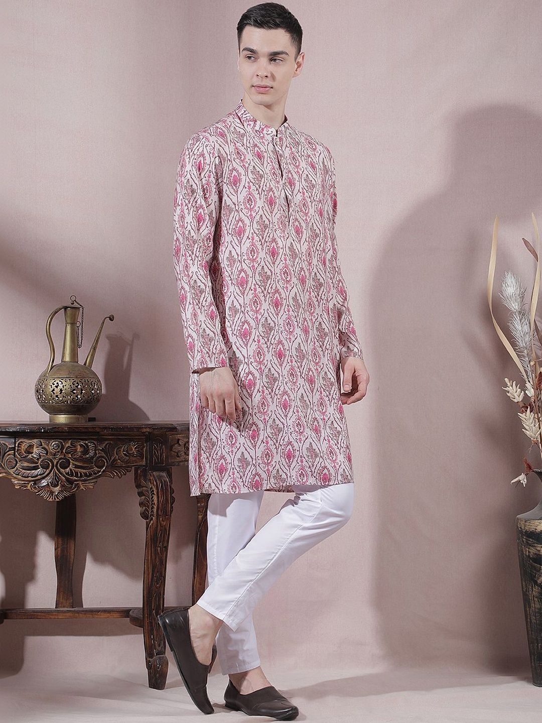 Men Ethnic Motifs Printed Regular Kurta with Trousers