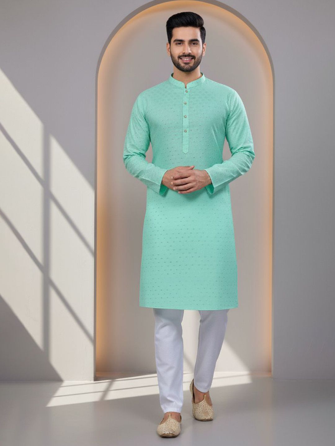 Men Thread Work Kurta