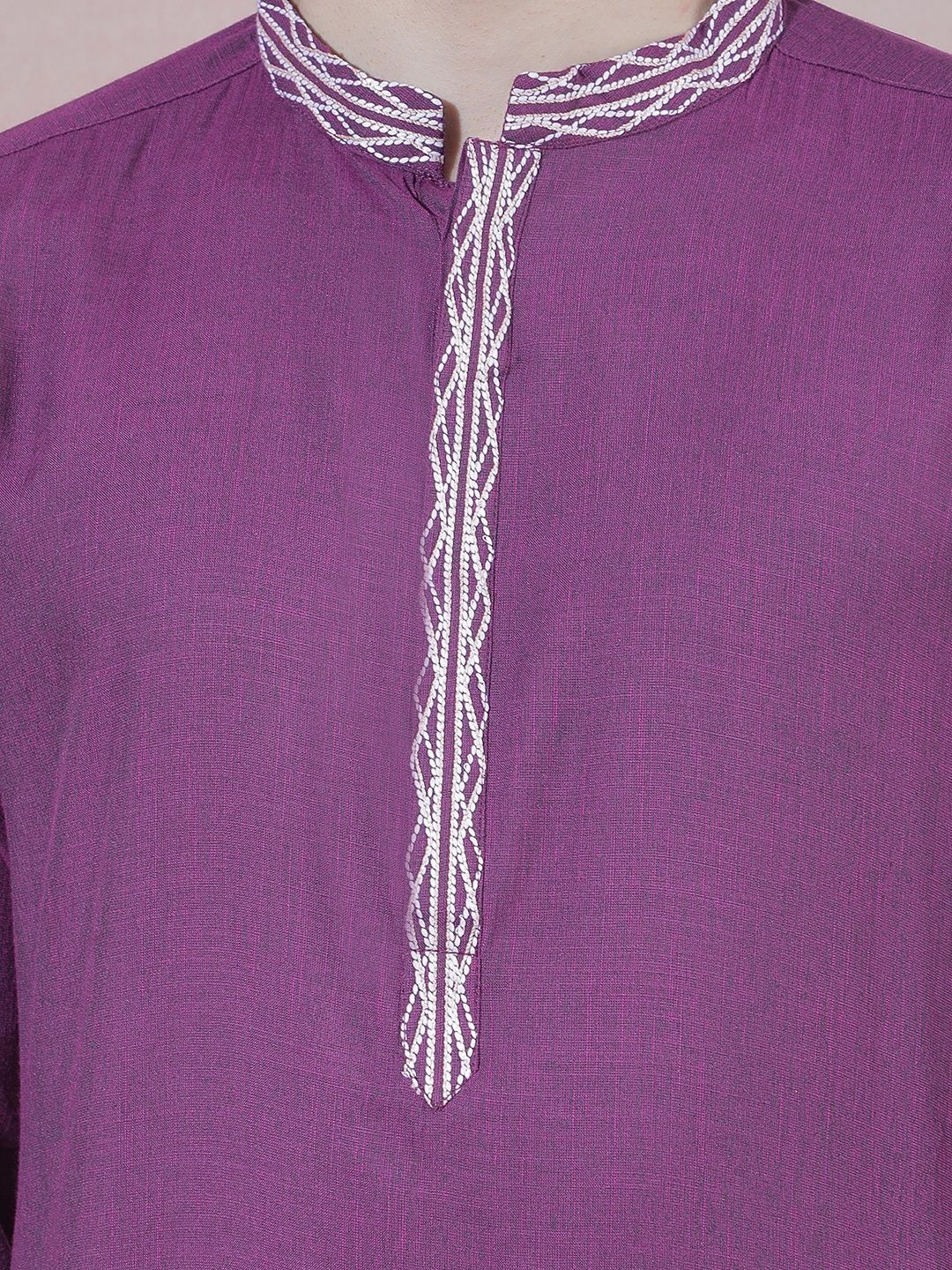 Men Regular Thread Work Kurta with Trousers