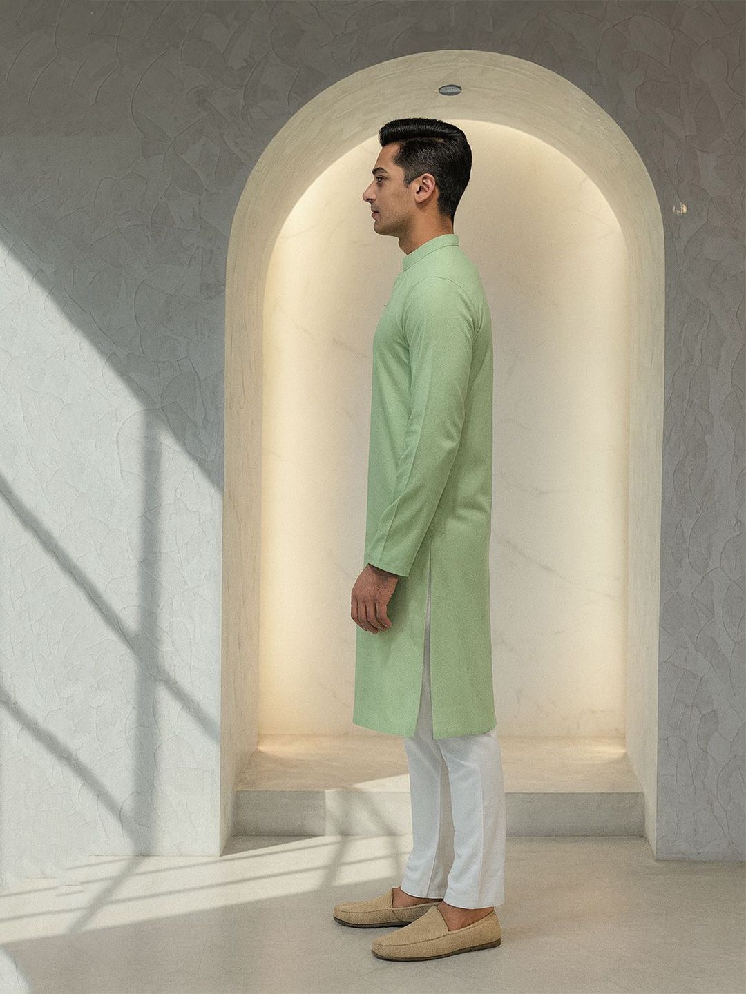 Mandarin Collar Thread Work Straight Kurta