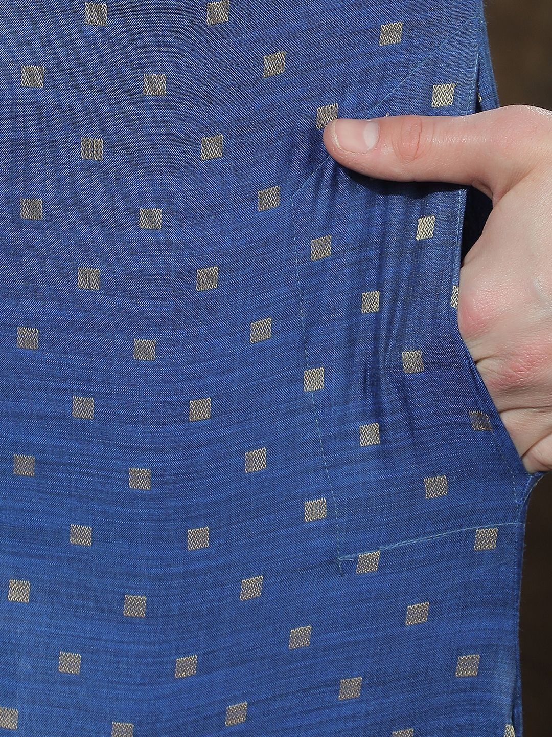 Men Regular Kurta with Pyjamas