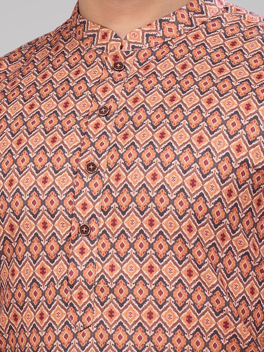 Men Geometric Thread Work Kurta