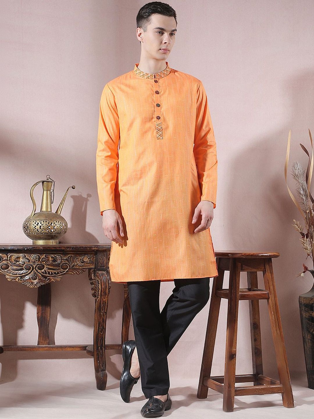 Men Regular Thread Work Kurta with Trousers