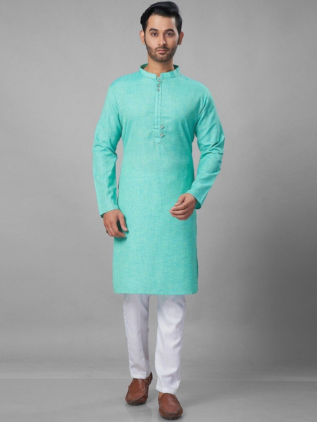Men Regular Kurta with Pyjamas