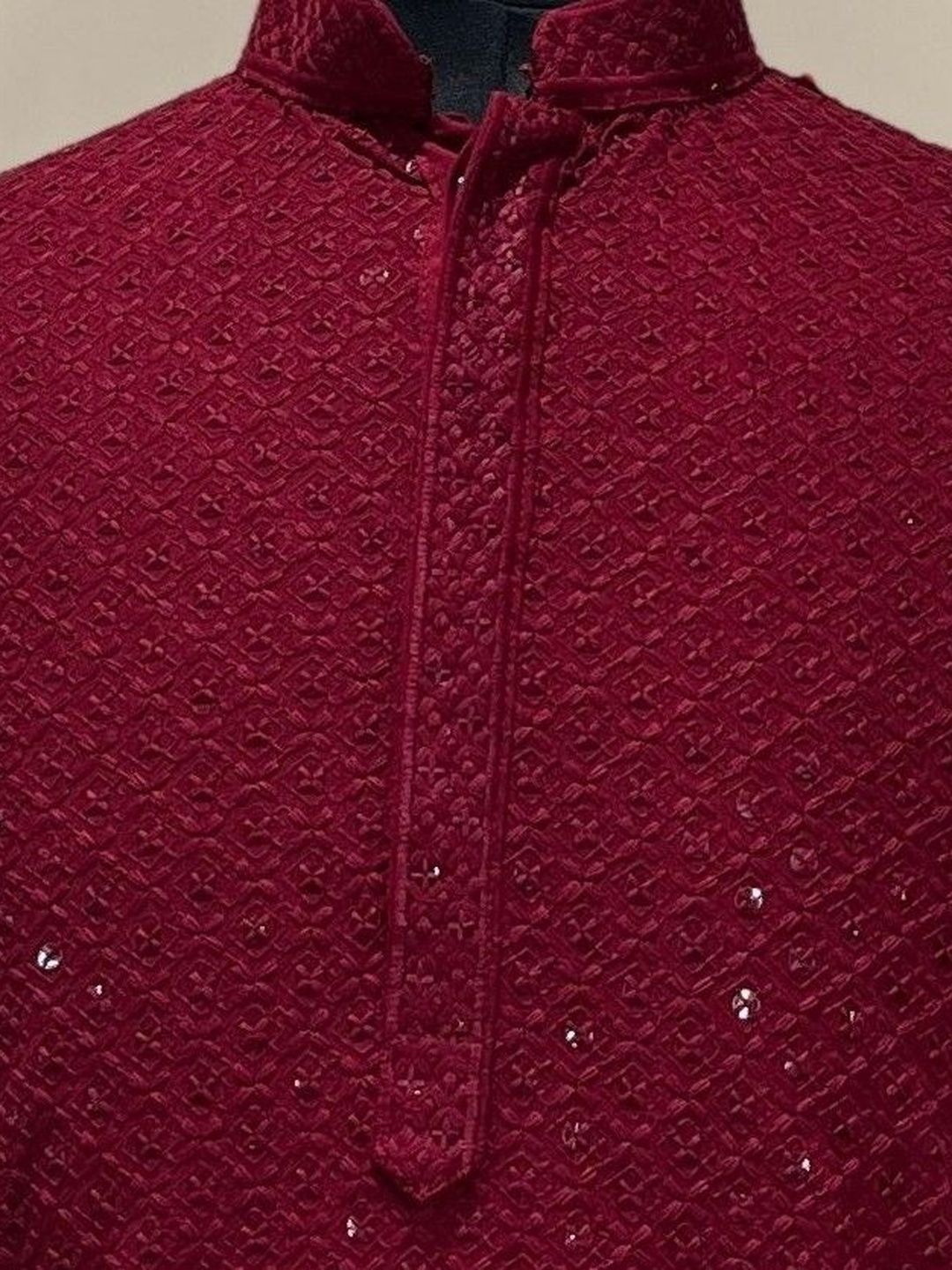 Men Woven Design Mandarin Collar Sequinned Kurta with Trousers