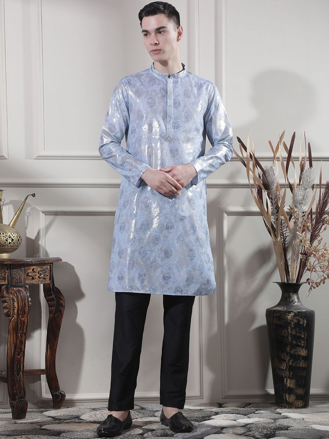 Men Ethnic Motifs Printed Regular Kurta with Trousers