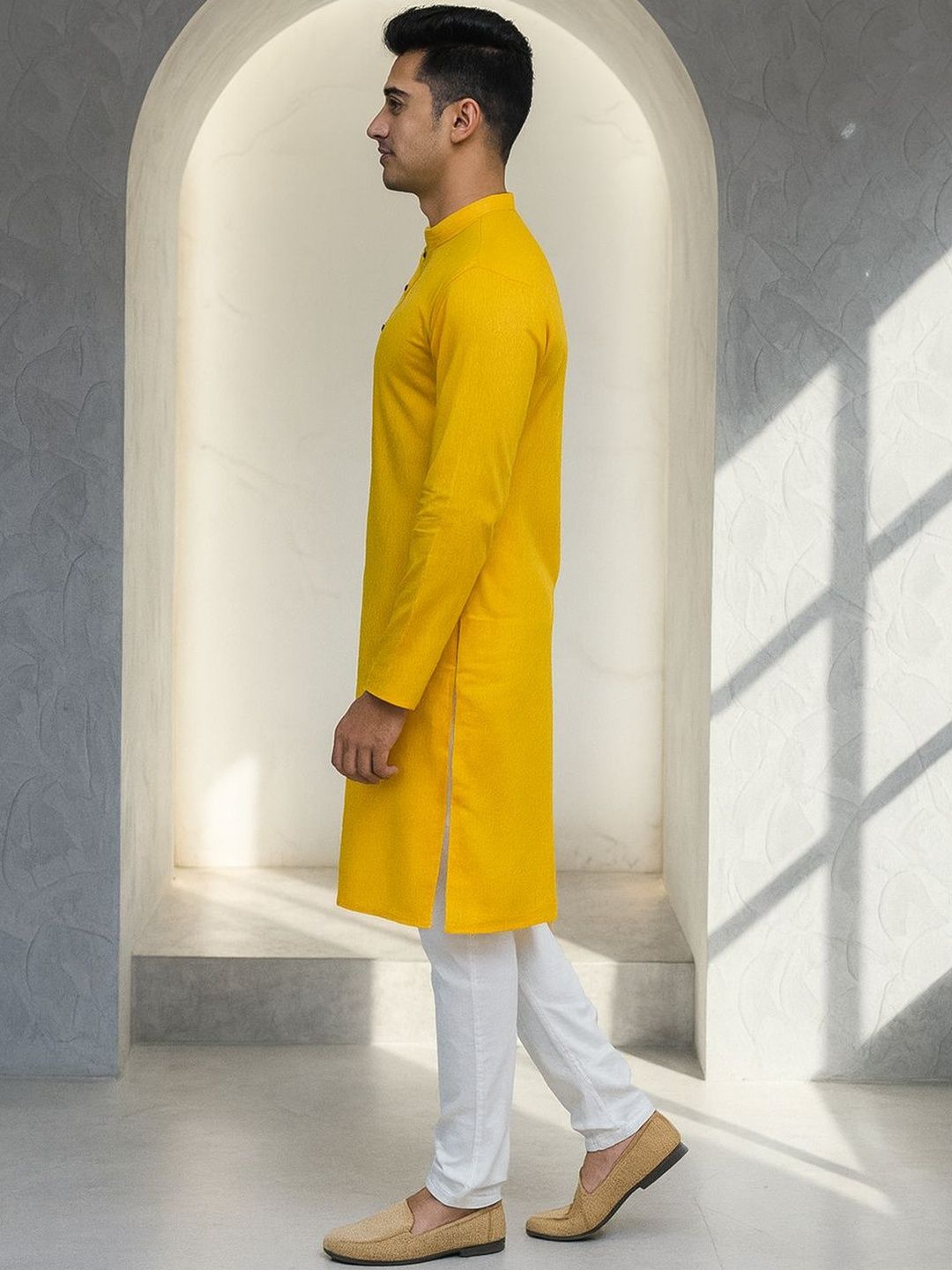 Men Woven Design Regular Kurta with Trousers