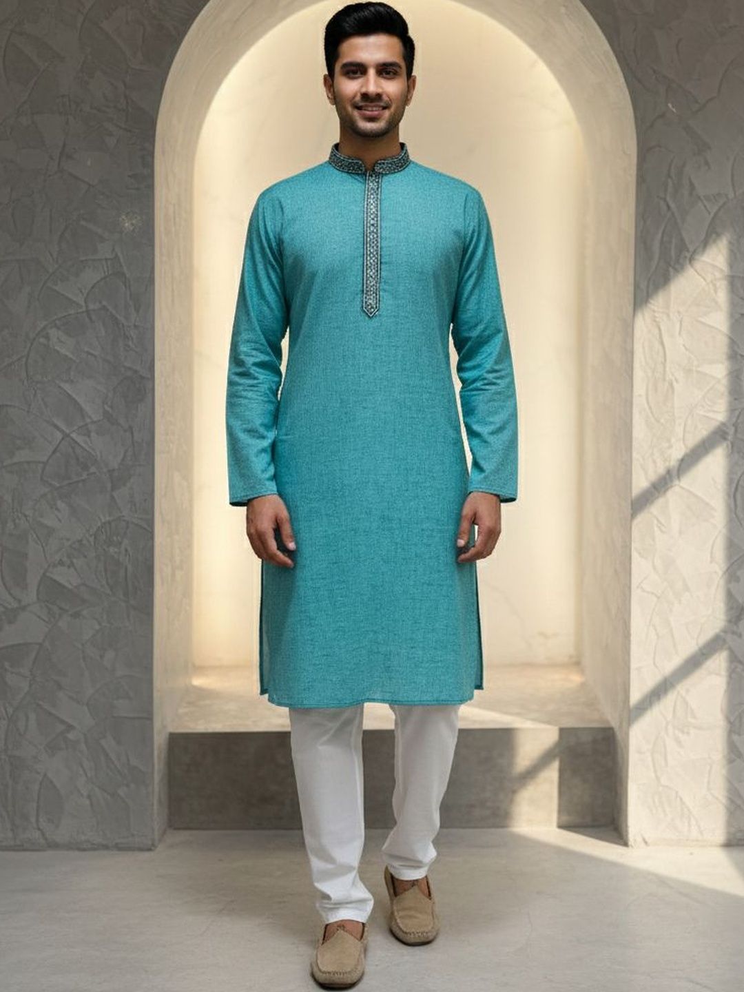 Mandarin Collar Straight Kurta With Trousers