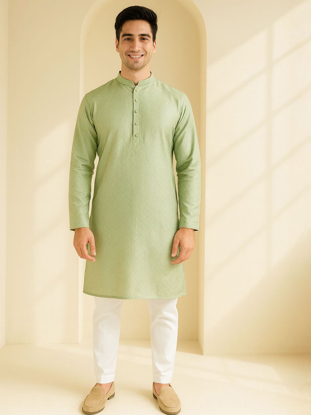 Mandarin Collar Long Sleeves Straight Kurta