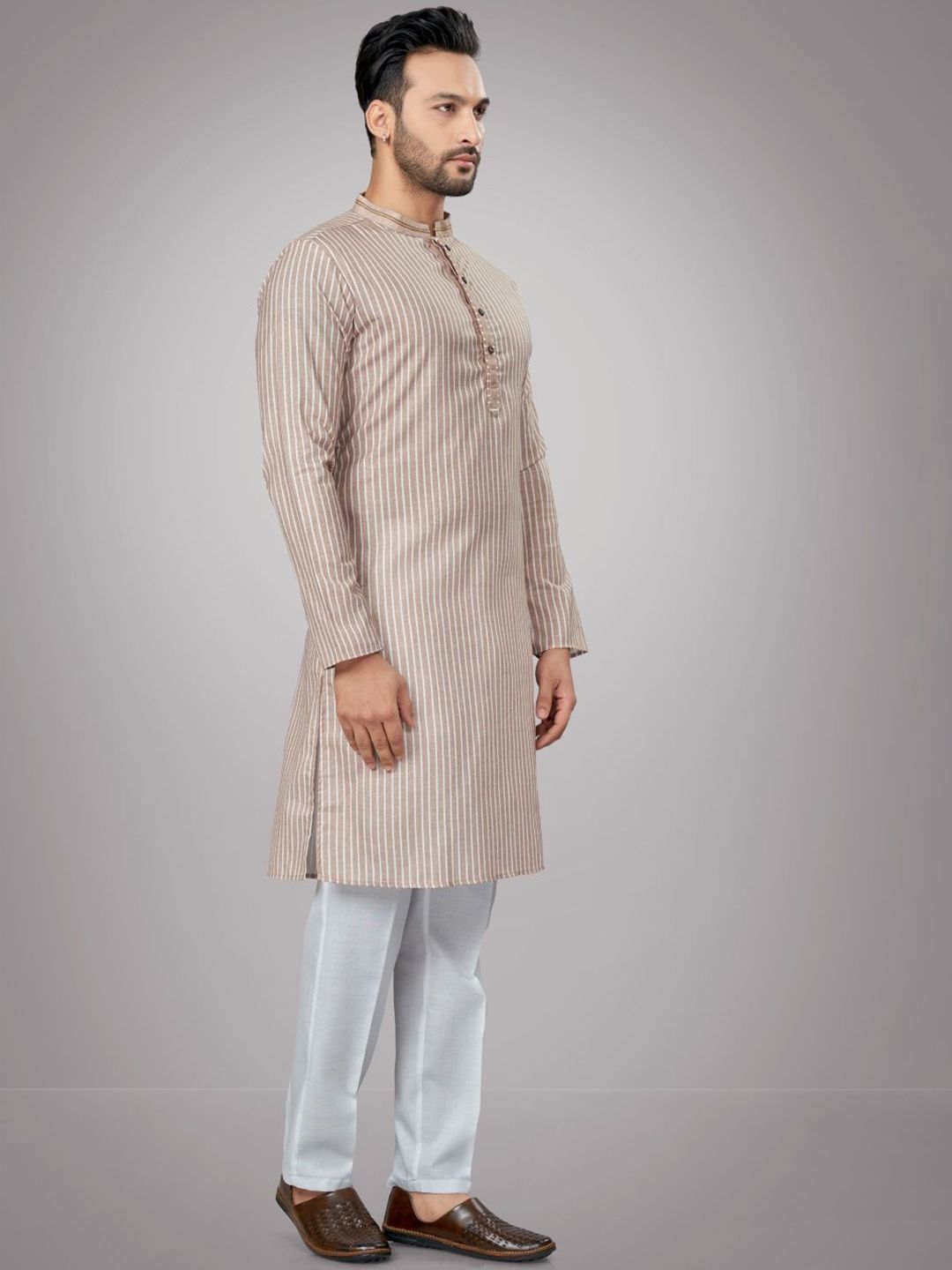 Men Striped Kurta with Pyjamas
