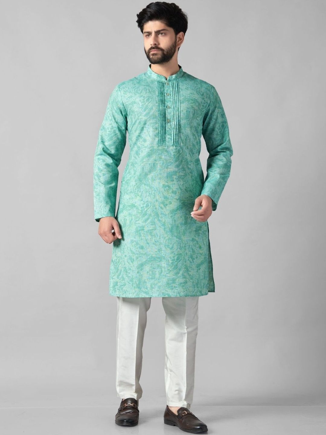 Men Ethnic Motifs Printed Regular Pure Cotton Kurta with Trousers