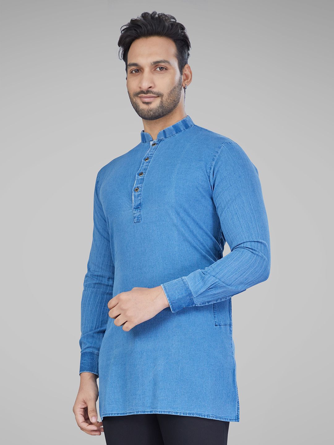 Men Mandarin Collar Kurta