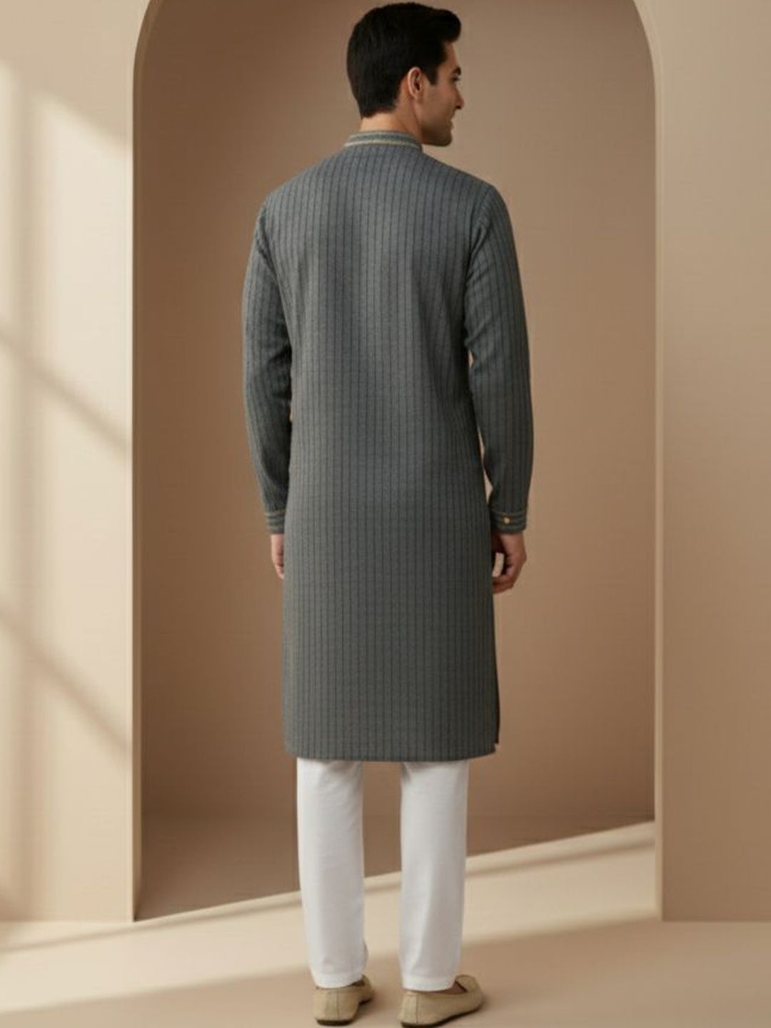 Men Printed Regular Kurta with Pyjamas