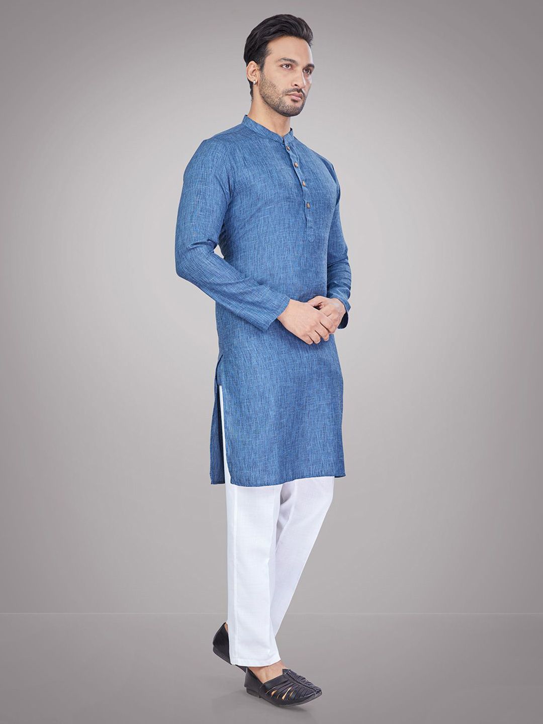 Men Self Design Regular Fit Full Sleeve Kurta