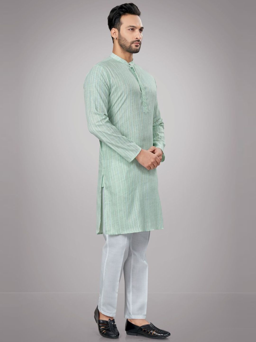 Striped Mandarin Collar Straight Kurta