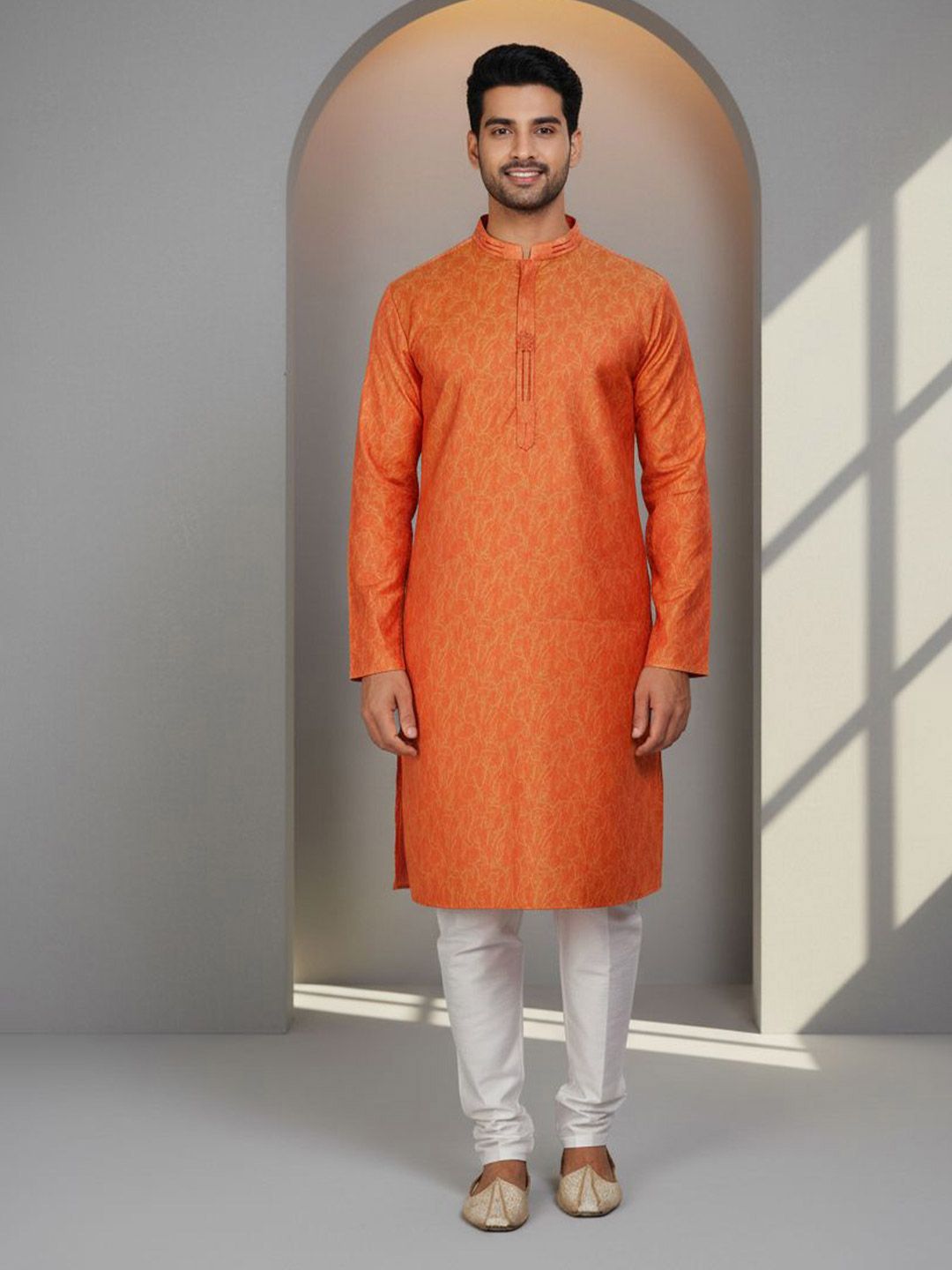 Men Thread Work Jacquard Kurta