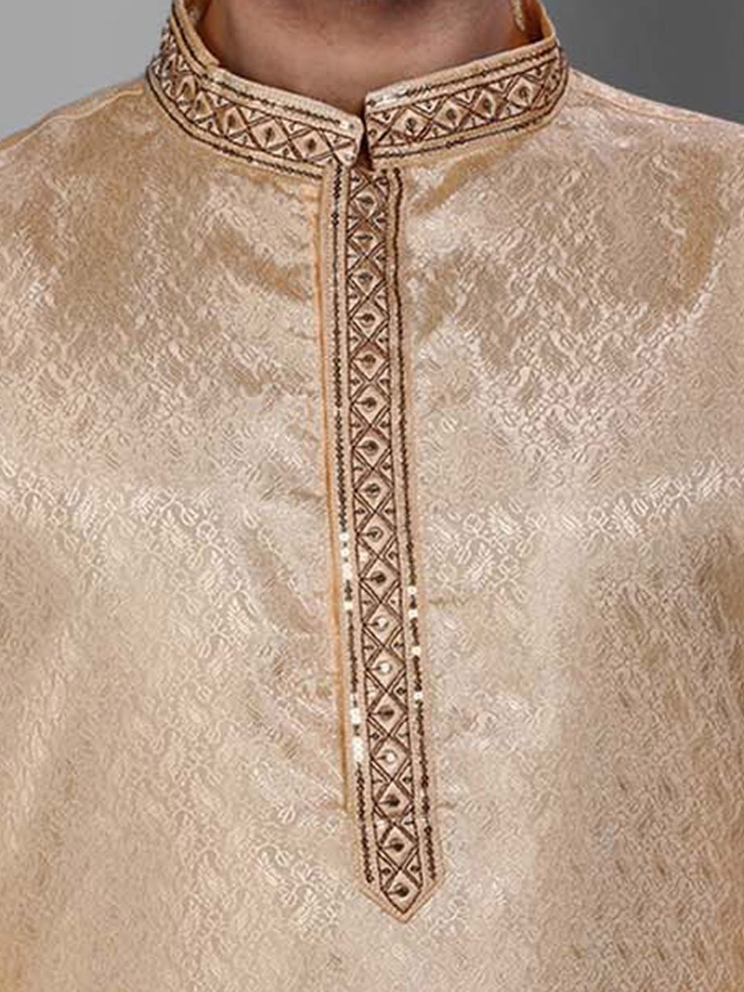 Men Thread Work Kurta