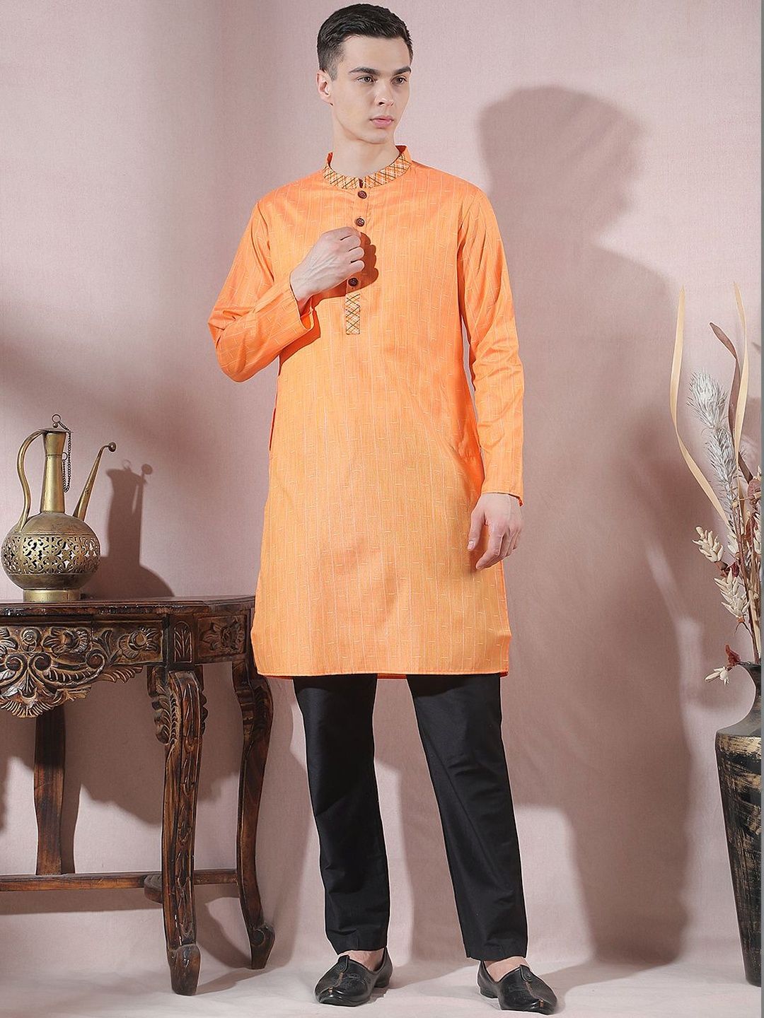 Men Regular Thread Work Kurta with Trousers