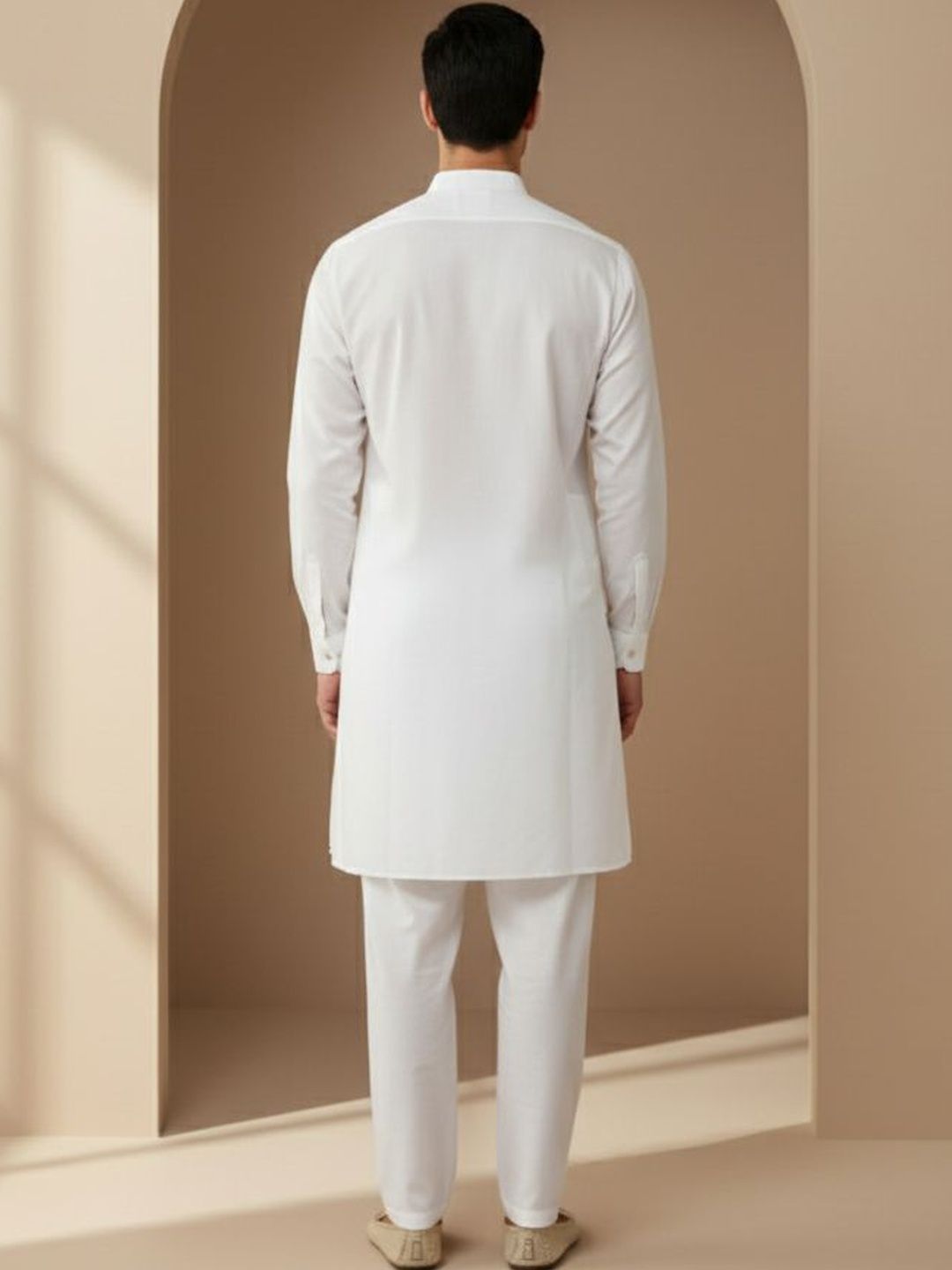 Men Regular Kurta with Pyjamas