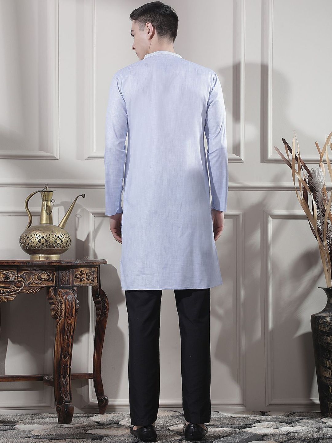 Men Regular Thread Work Kurta with Trousers